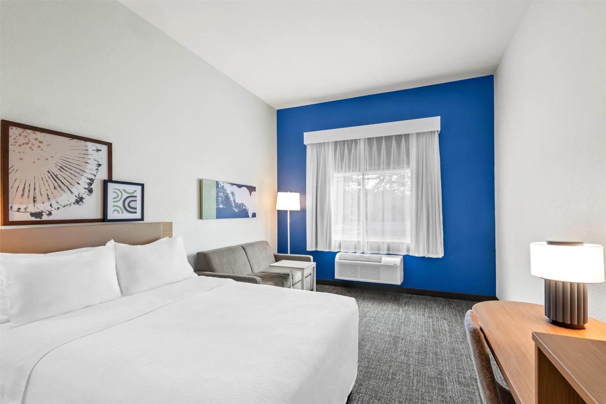 Spark By Hilton 3*