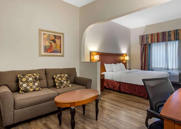 Spark By Hilton Duluth