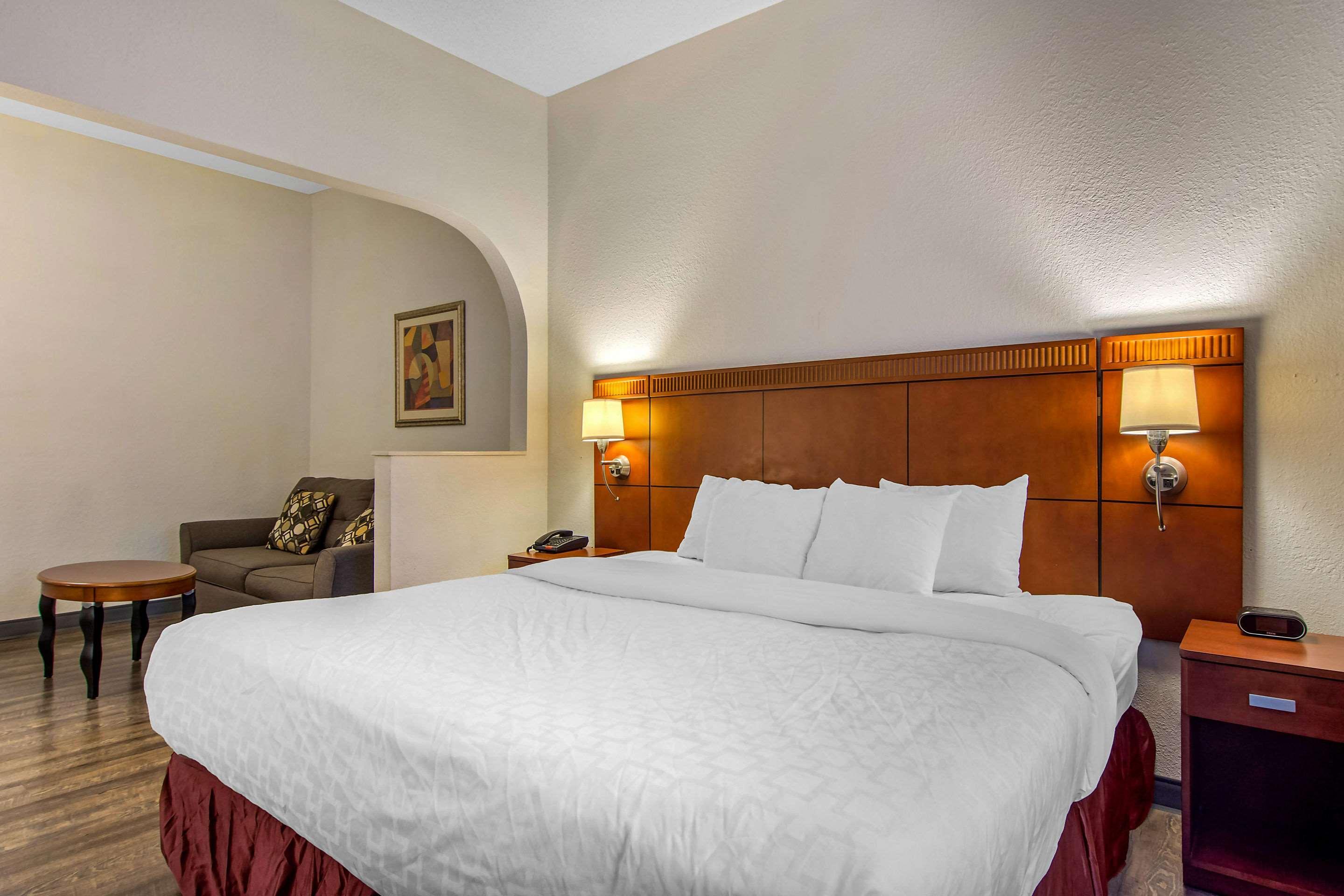Hotel Spark By Hilton 3*