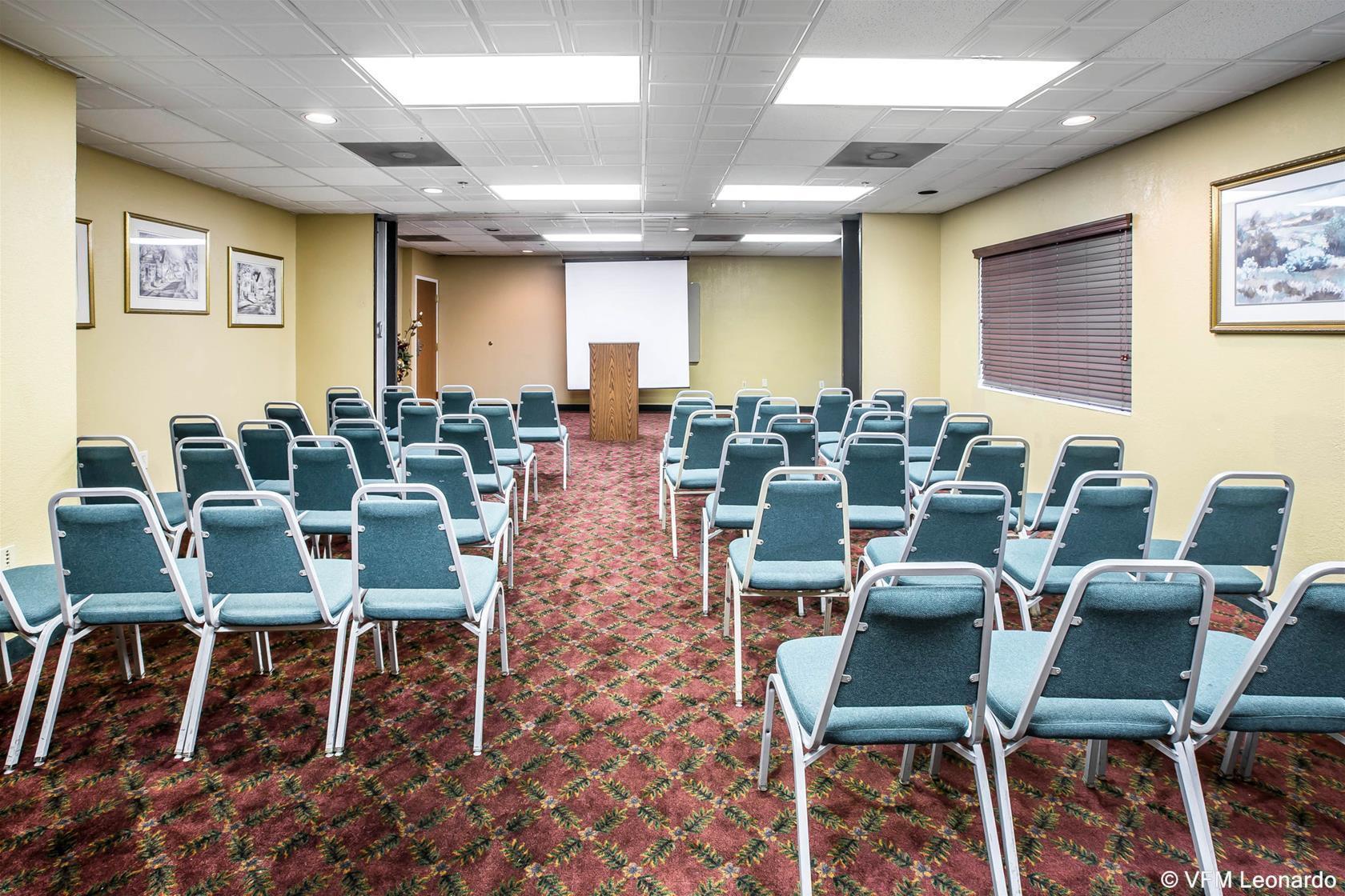 Spark By Hilton 3* Duluth