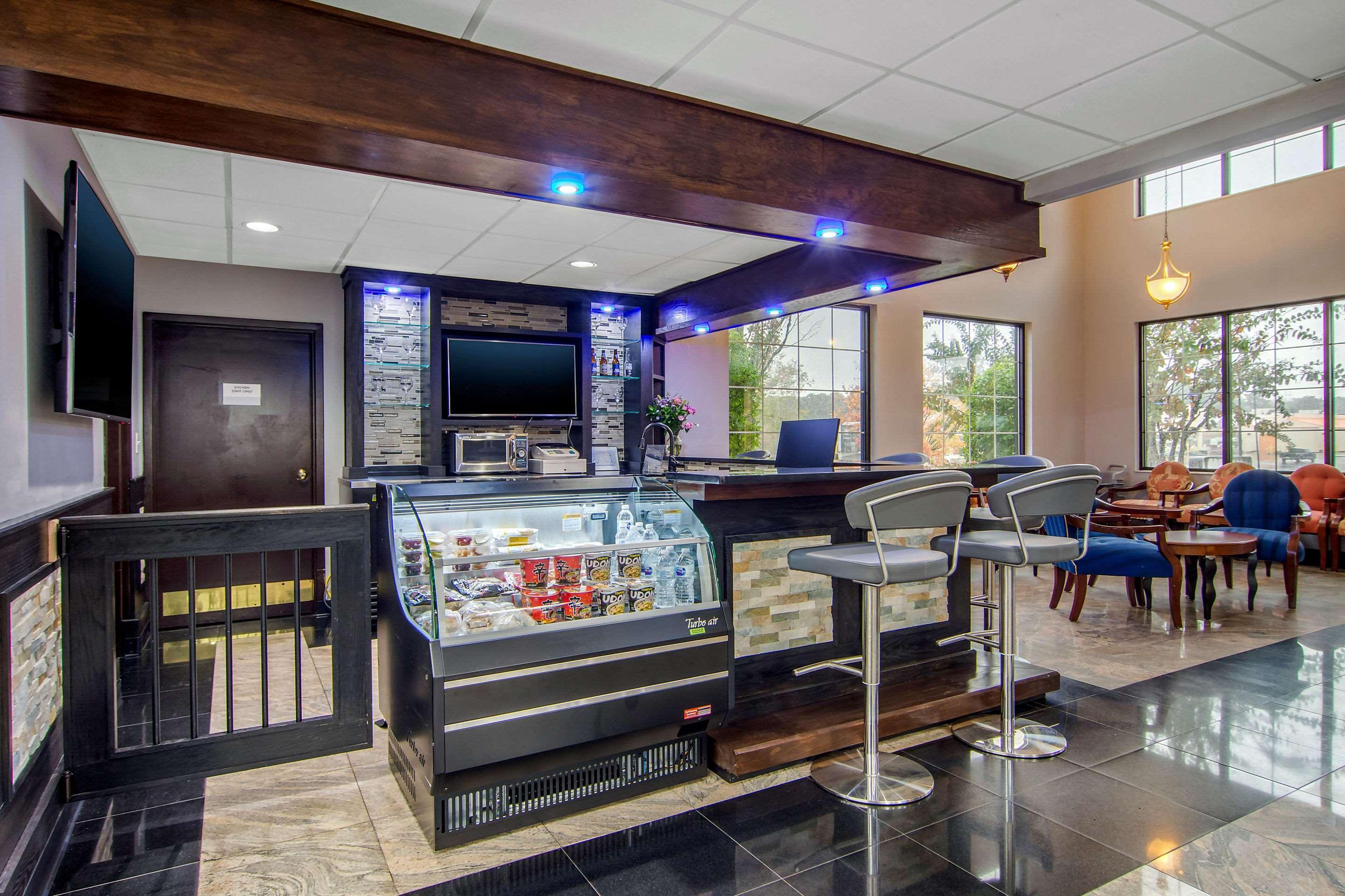 Spark By Hilton 3*